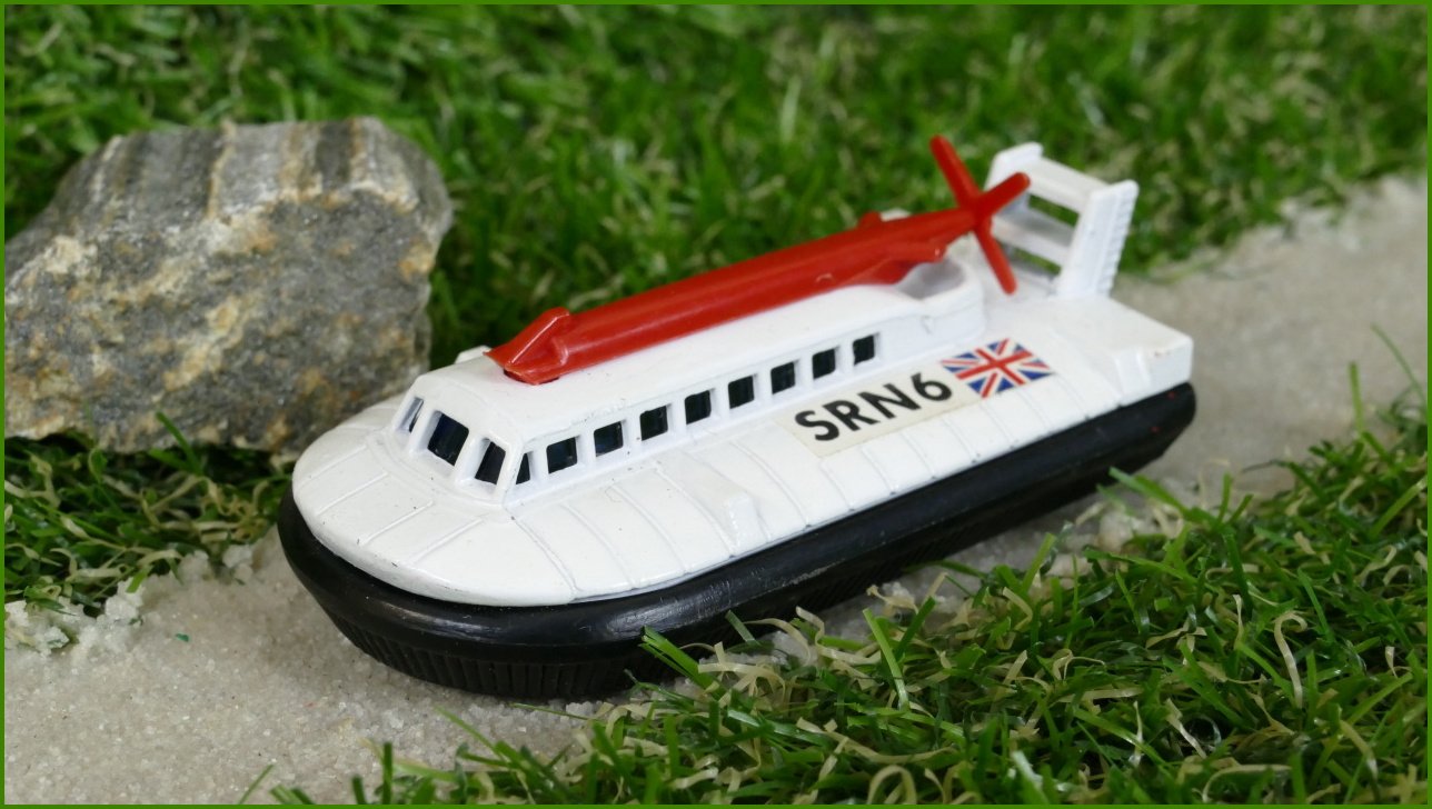 Model Autíčka Matchbox No.72 SRN8 Hovercraft (Lesney)