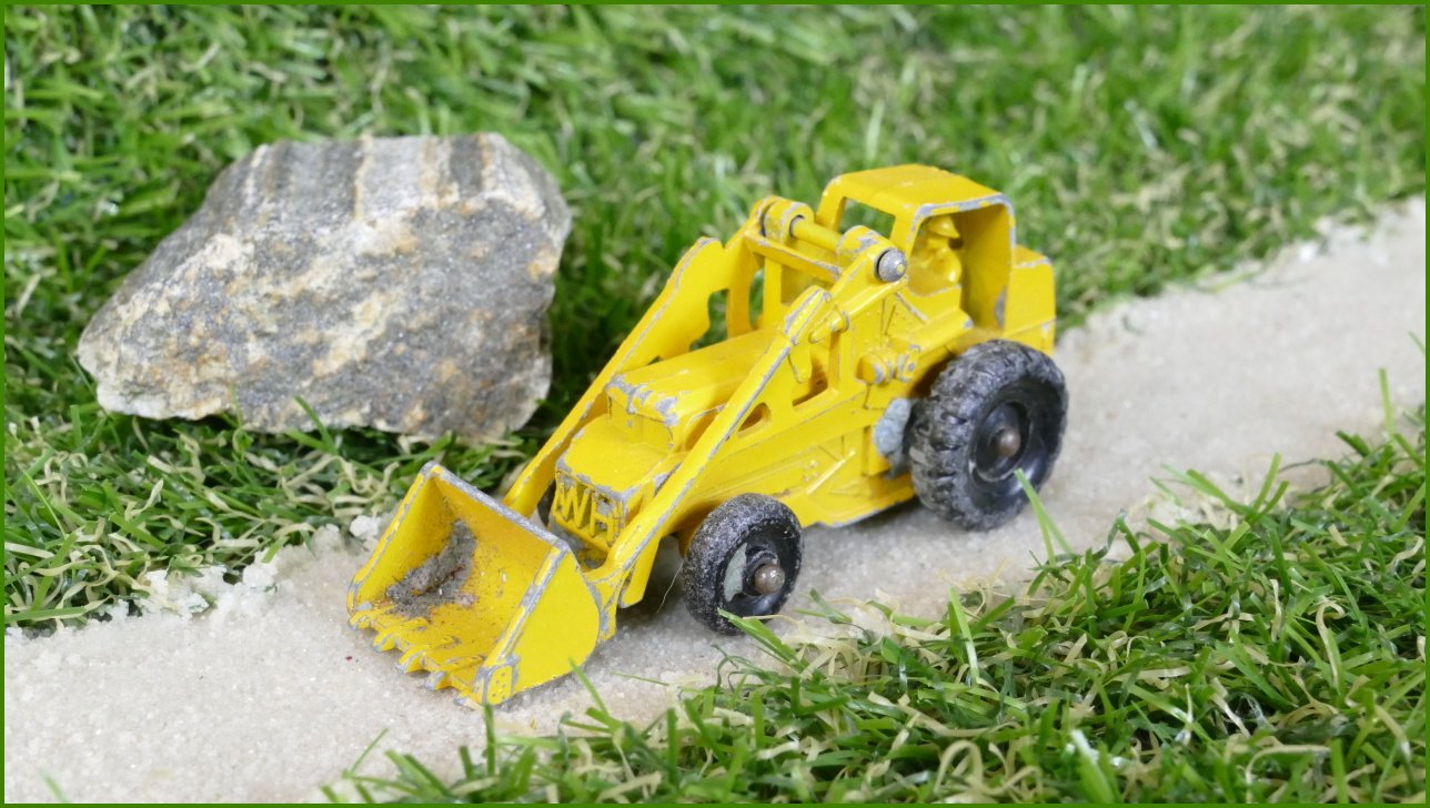 Model Autíčka Matchbox No.24 - Wheatherill Hydraulic (Lesney)