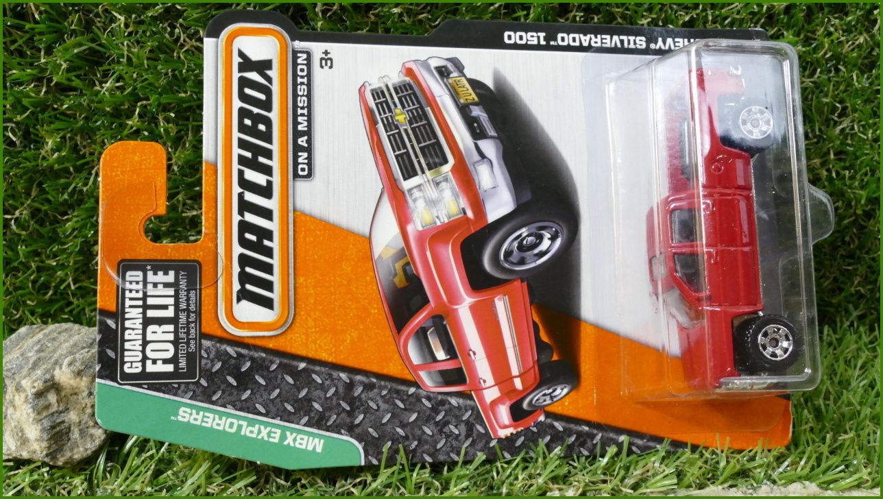 Matchbox Autíčko ´14 Chevy Silverado
