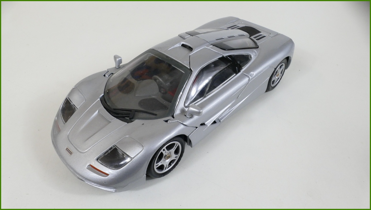 Model Auta Maisto 1:18 McLaren F1 (1993)