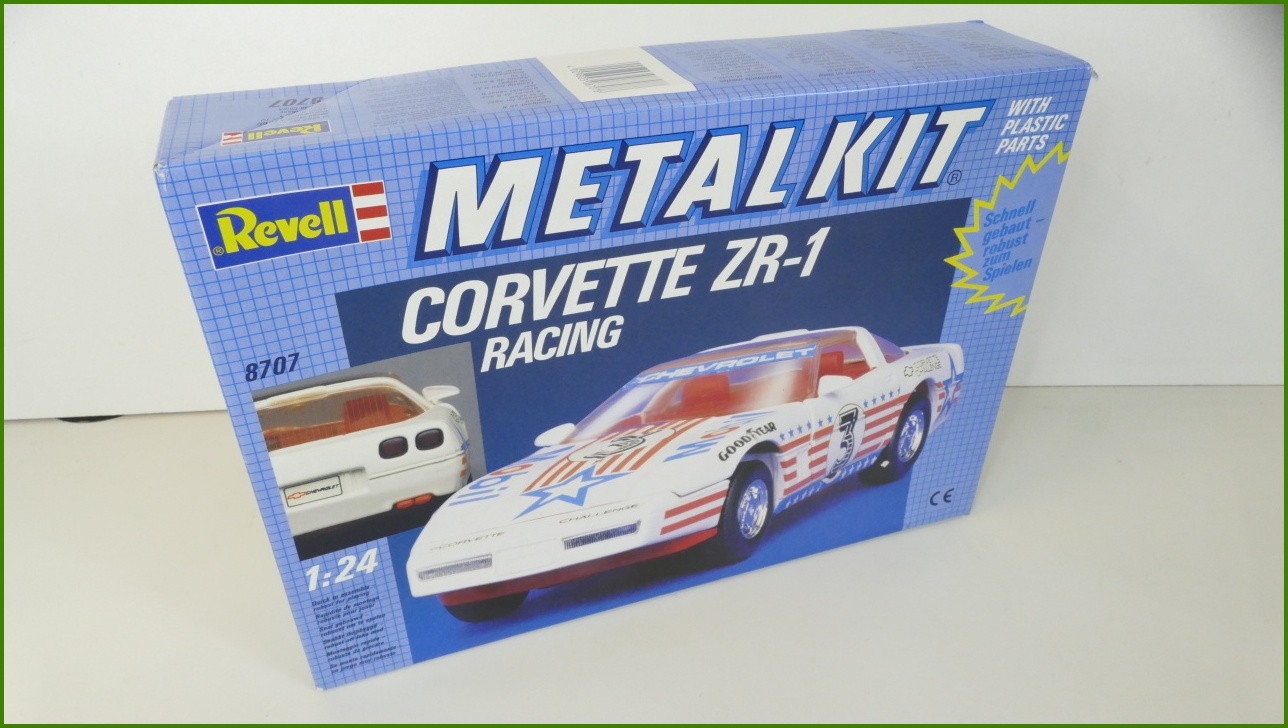 Model Auta Revell Metal Kit Stavebnice 1:24 - Corvette ZR-1 Racing