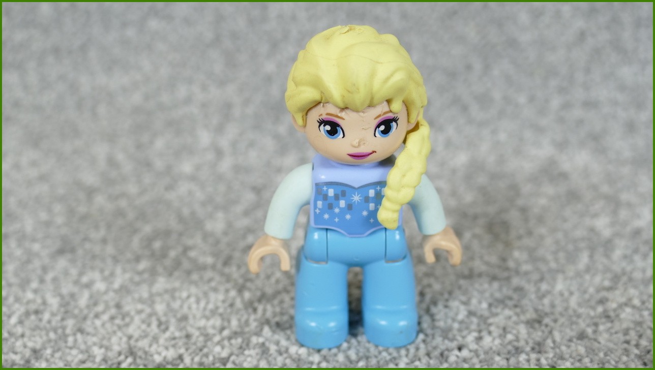 Lego Duplo figurka princezna - horší stav