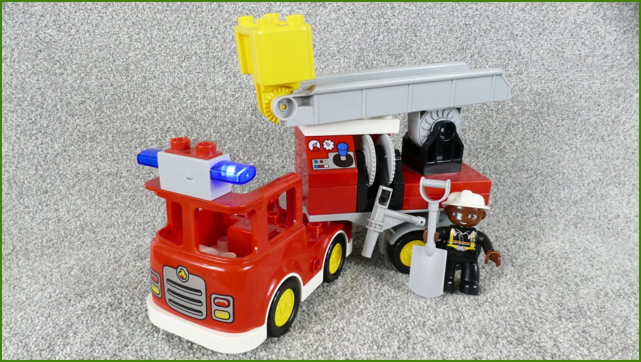 Lego® Duplo® Hasičské Auto se Žebříkem a Příslušenstvím