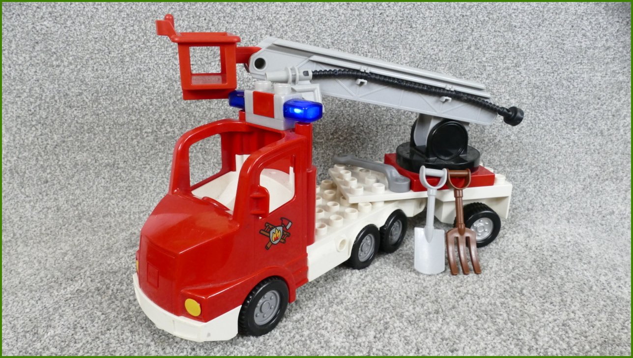 Lego® Duplo® Hasičské Auto se Žebříkem a Příslušenstvím