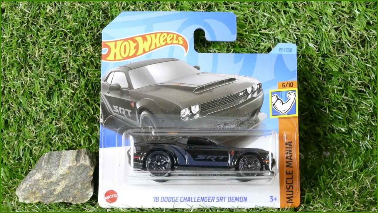 Angličák Autíčko Hot Wheels ´18 Dodge Challenger SRT Demon (MUSCLE MANIA)