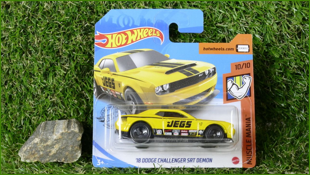 Angličák Autíčko Hot Wheels ´18 Dodge Challenger SRT Demon (MUSCLE MANIA)