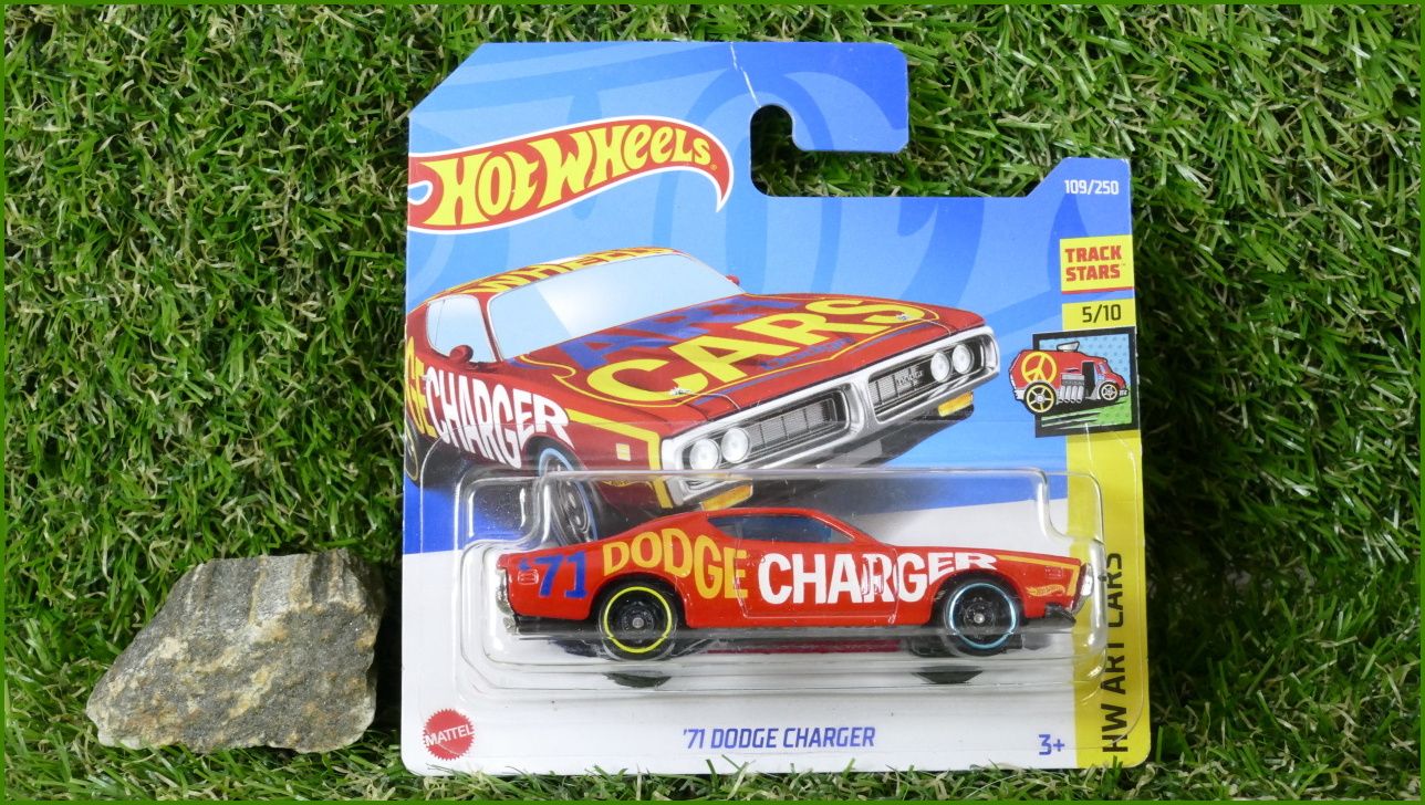 Angličák Autíčko Hot Wheels ´71 Dodge Charger (HW ART CARS)