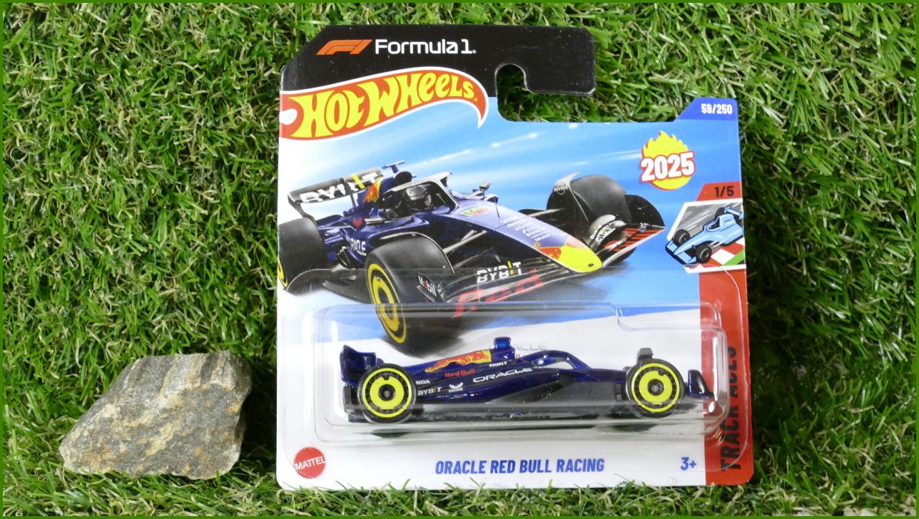 Angličák Autíčko Hot Wheels Oracle Red Bull Racing (TRACK ACES)