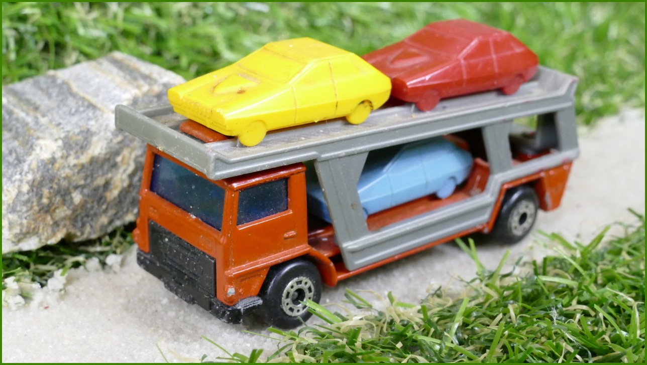 Model Autíčka Matchbox Lesney No.11 - Car Transporter