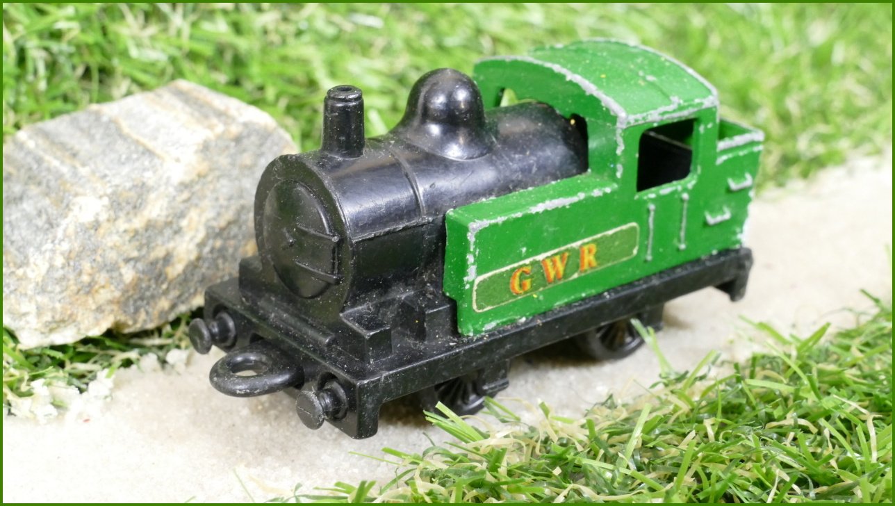 Model Autíčka Matchbox Lesney No.43 - 0-4-0 Steam Loco