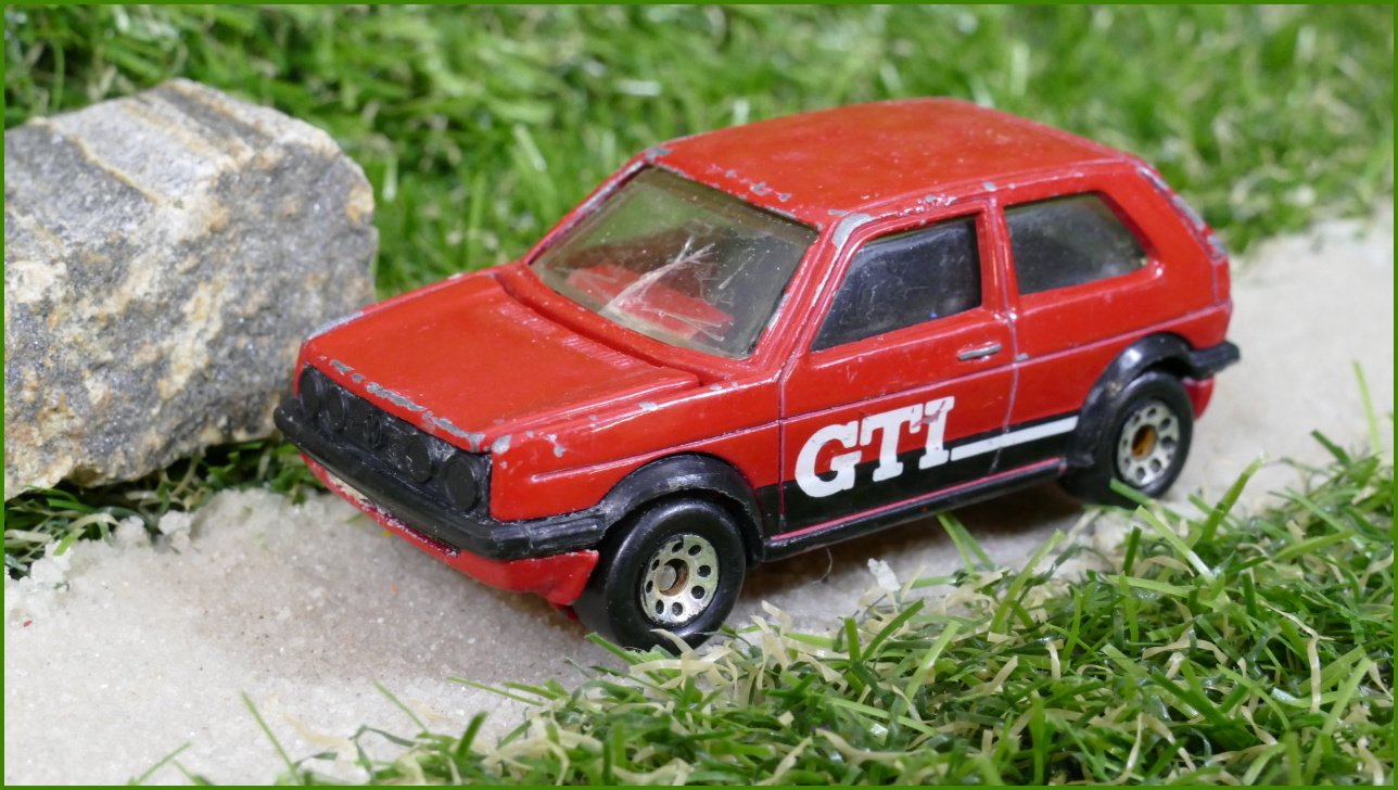 Autíčko Matchbox (Macau) Volkswagen Golf GTI