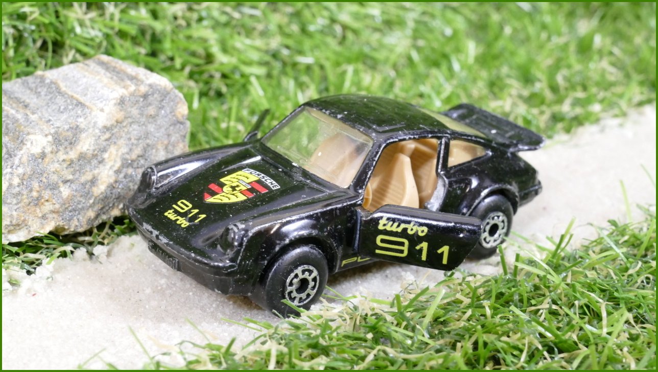 Matchbox Autíčko Angličák (Macau) Porsche Turbo