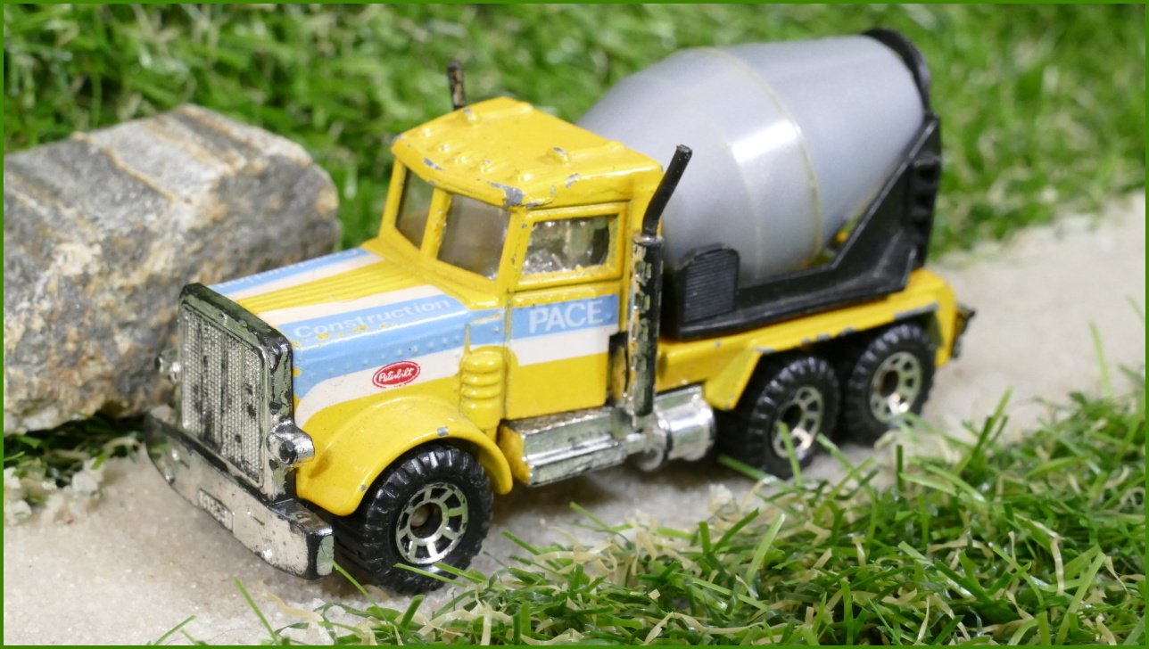 Matchbox Autíčko Angličák (Macau) Peterbilt