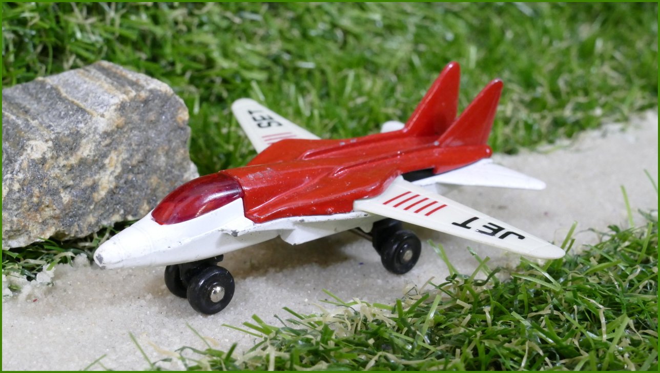 Matchbox Autíčko Angličák (Macau) Swing Wing