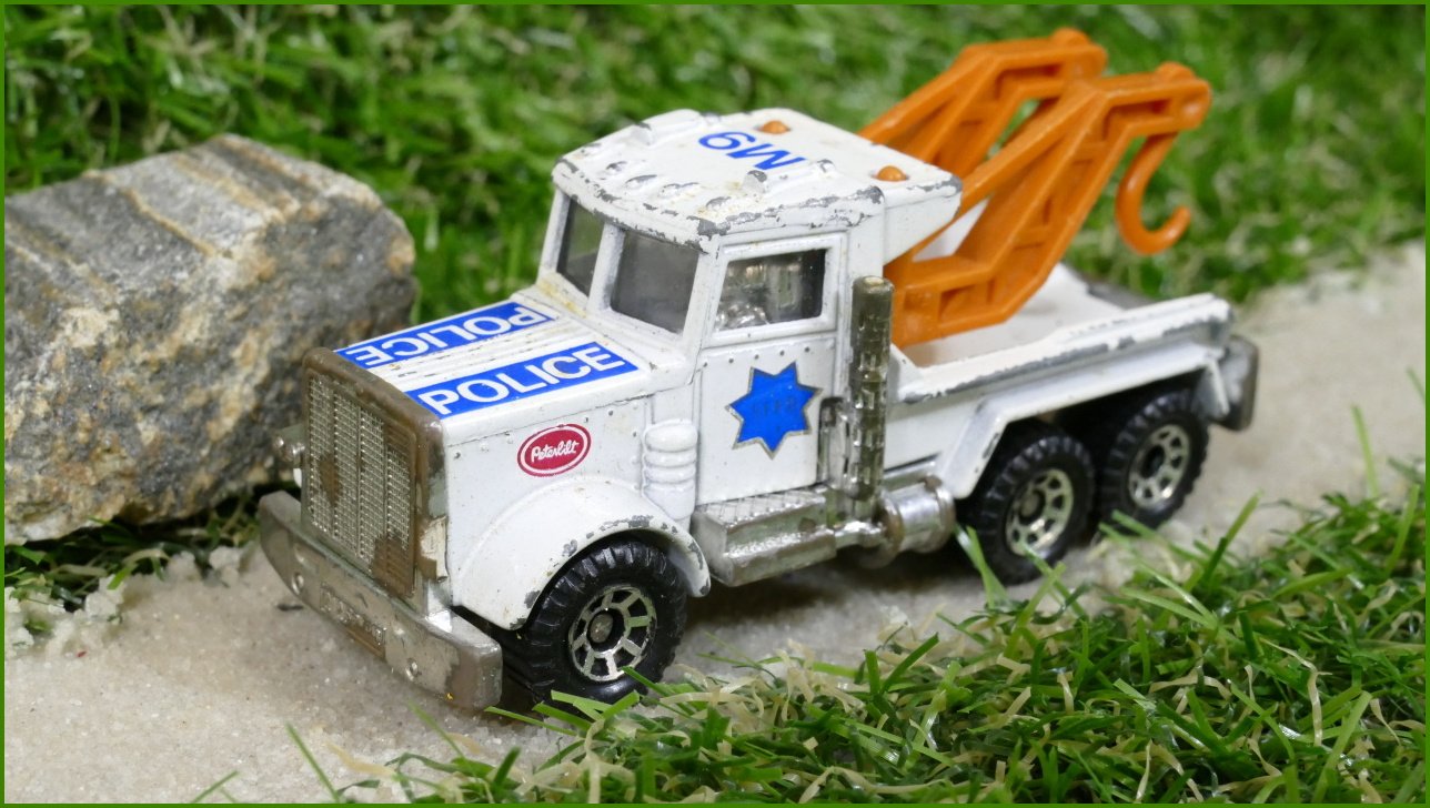 Matchbox Autíčko Angličák (Macau) Peterbilt - bez výfuků