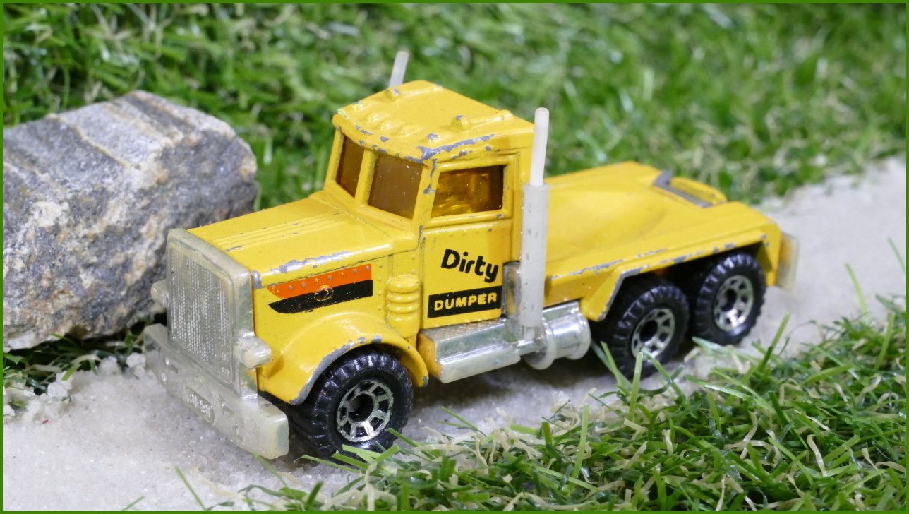 Matchbox Autíčko Angličák (Macau) Peterbilt