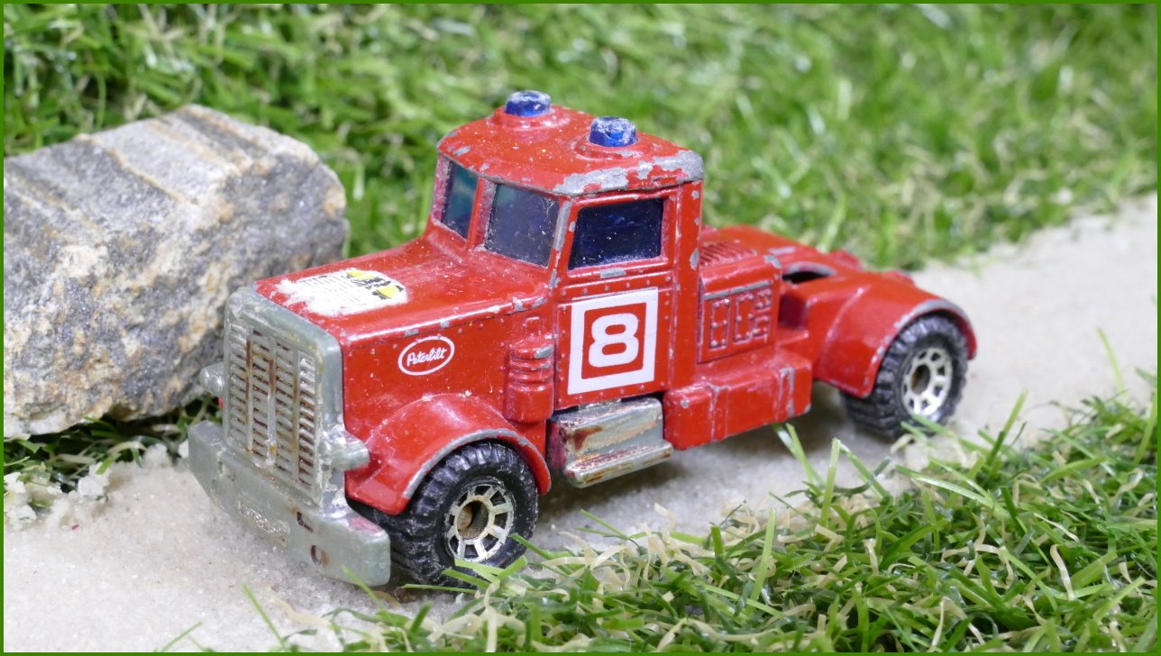 Matchbox Autíčko Angličák (Macau) Peterbilt