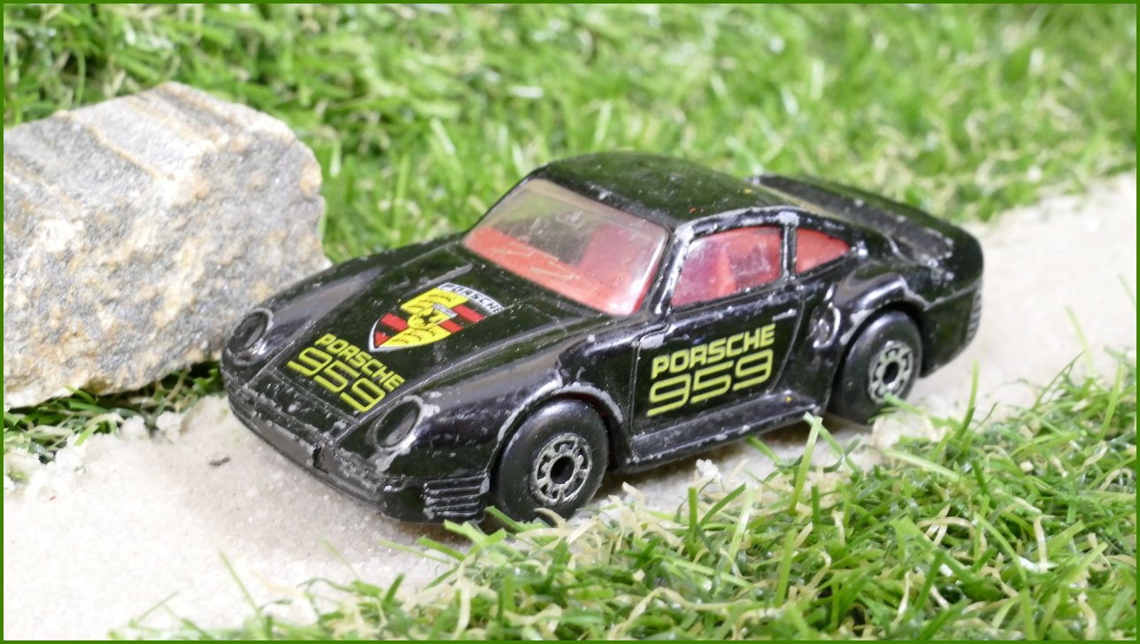 Matchbox Autíčko Angličák (Macau) Porsche 959