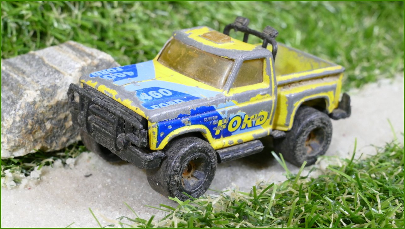 Matchbox Autíčko Angličák (Macau) Flareside Pick-Up
