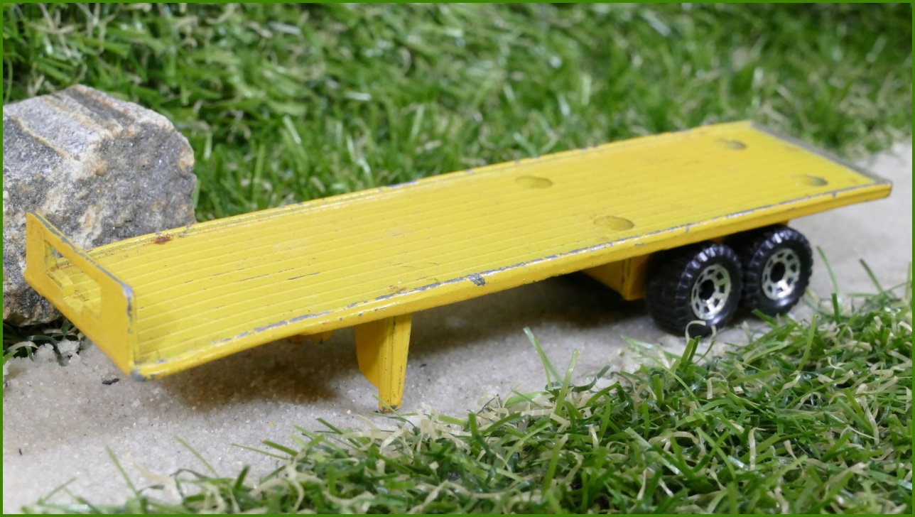 Matchbox Autíčko Angličák Articulated Trailer