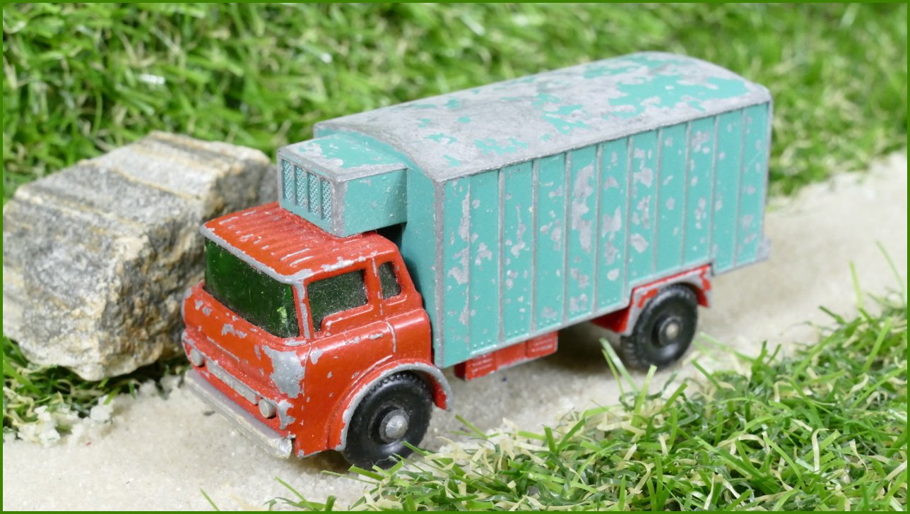 Model Autíčka Matchbox Lesney No.44 - Refrigerator Truck