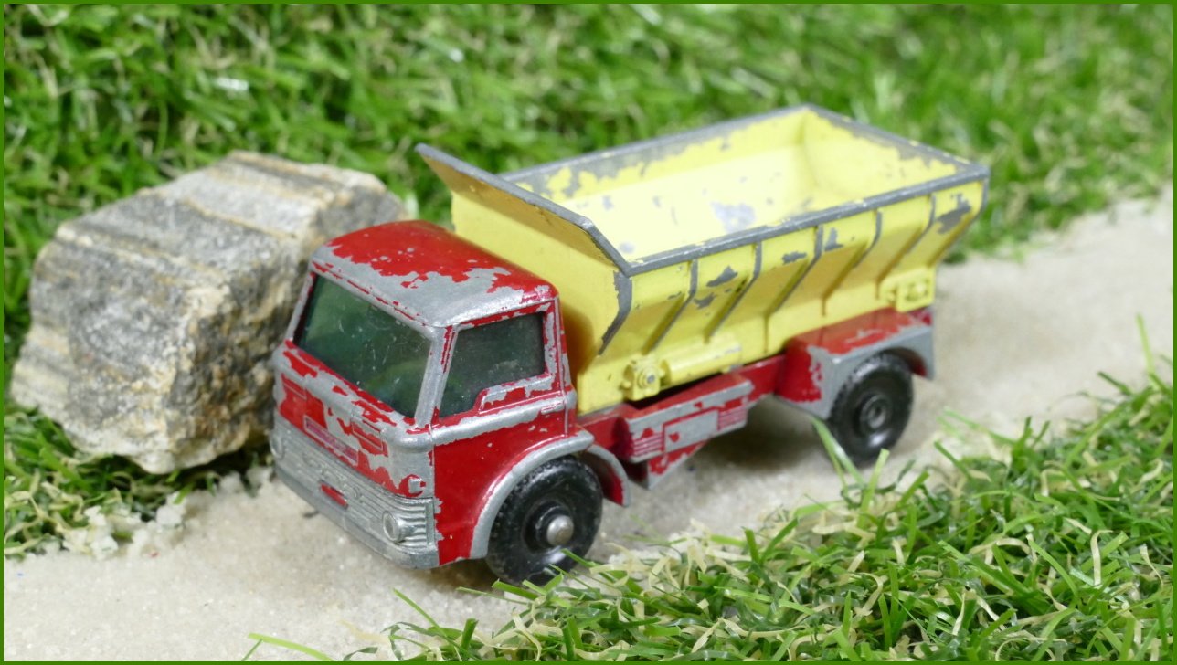 Model Autíčka Matchbox Lesney No.70 - Grit Spreading Truck