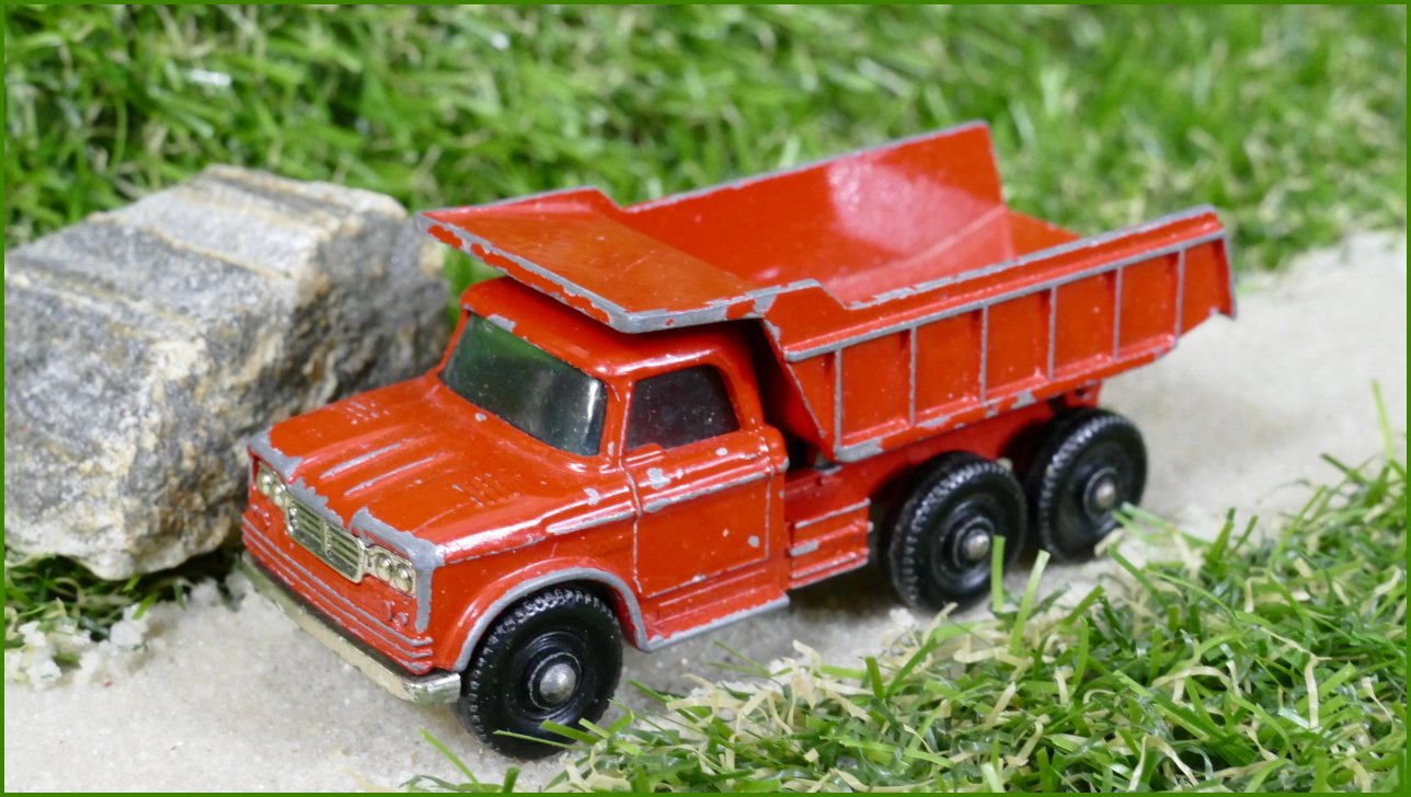 Model Autíčka Matchbox Lesney No.48 - Dumper Truck