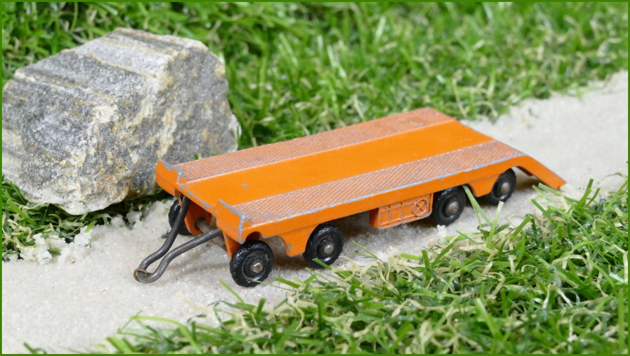Model Autíčka Matchbox Lesney No.16 - Super Atlantic Trailer