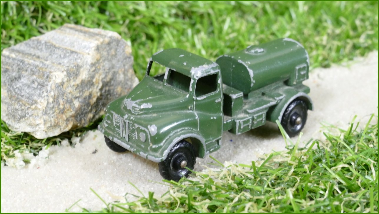 Model Autíčka Matchbox Lesney No.71 - 200 Gallon Water Truck