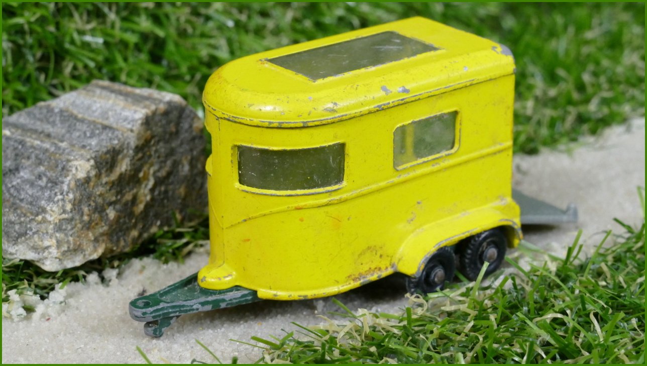Model Autíčka Matchbox Lesney No.43 - Pony Trailer