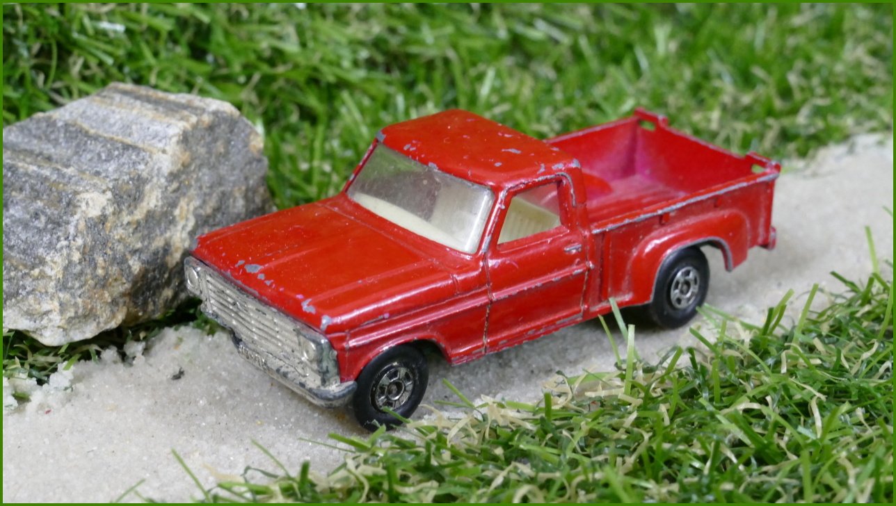 Model Autíčka Matchbox Lesney No.6 - Ford Pick-Up - vada masky