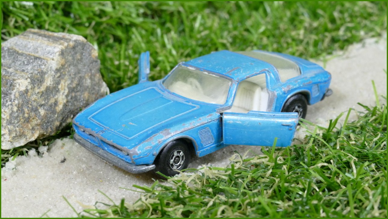 Model Autíčka Matchbox Lesney No.14 - Iso Grifo - vada zadní závěs