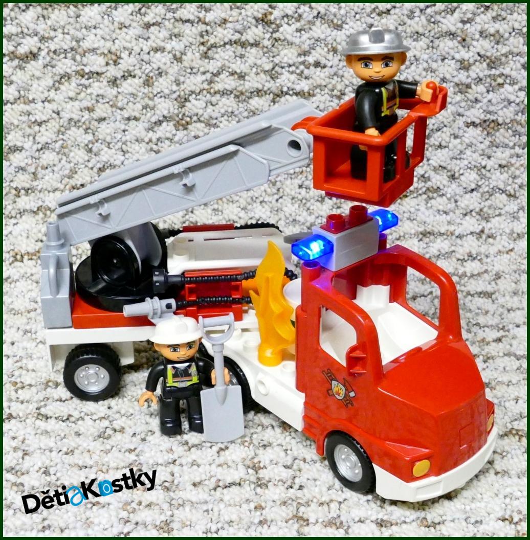 Lego® Duplo® Hasičské Auto Červený Tahač/Bílý Návěs