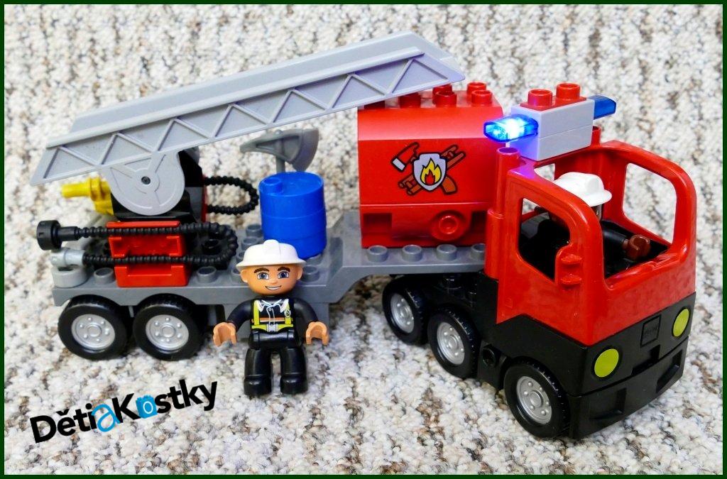Lego® Duplo® Hasičské Auto Černý Tahač s Návěsem