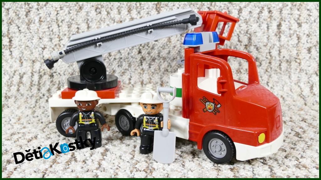 Lego® Duplo® Hasičské Auto s Návěsem, Žebříkem a Majáčkem