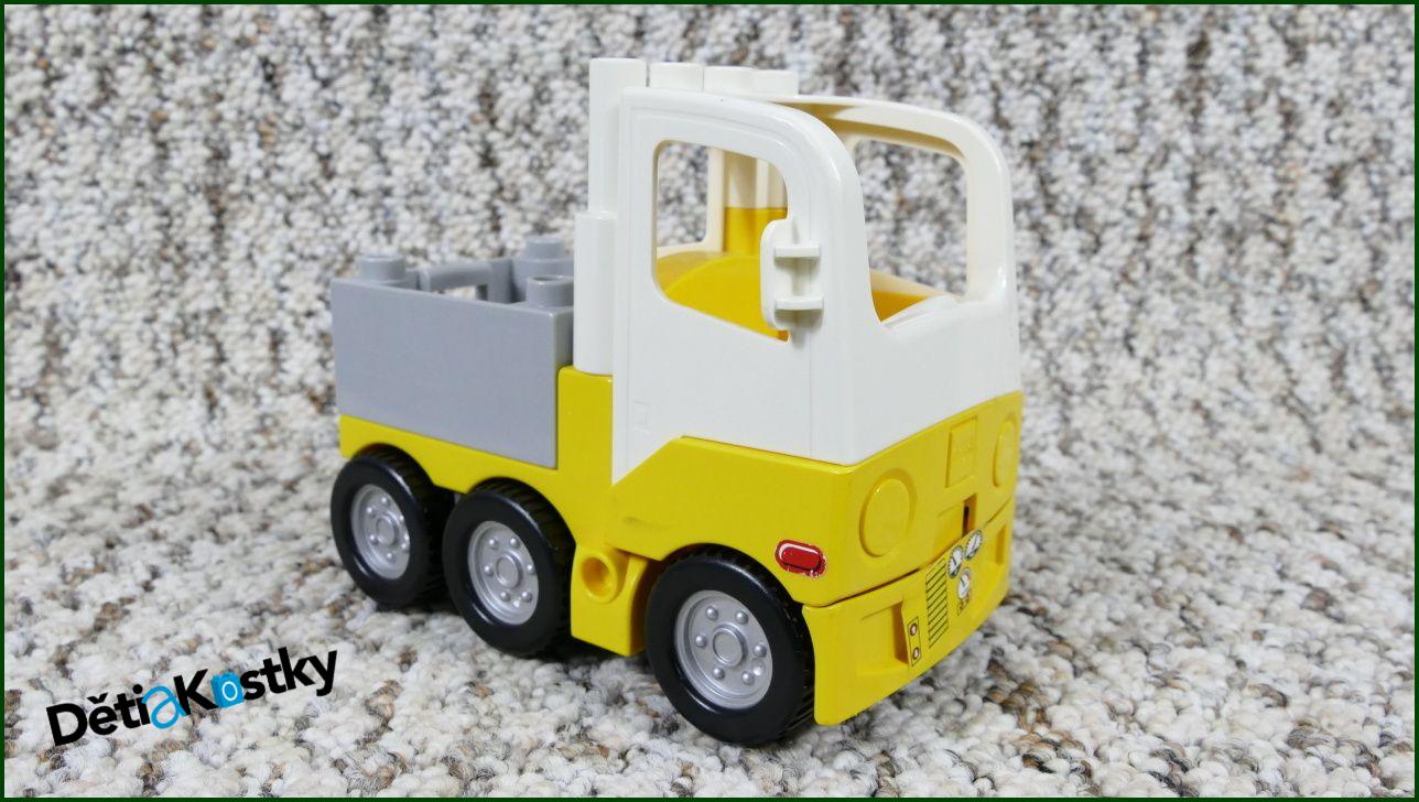 Lego® Duplo® Letištní Tahač s Korbou