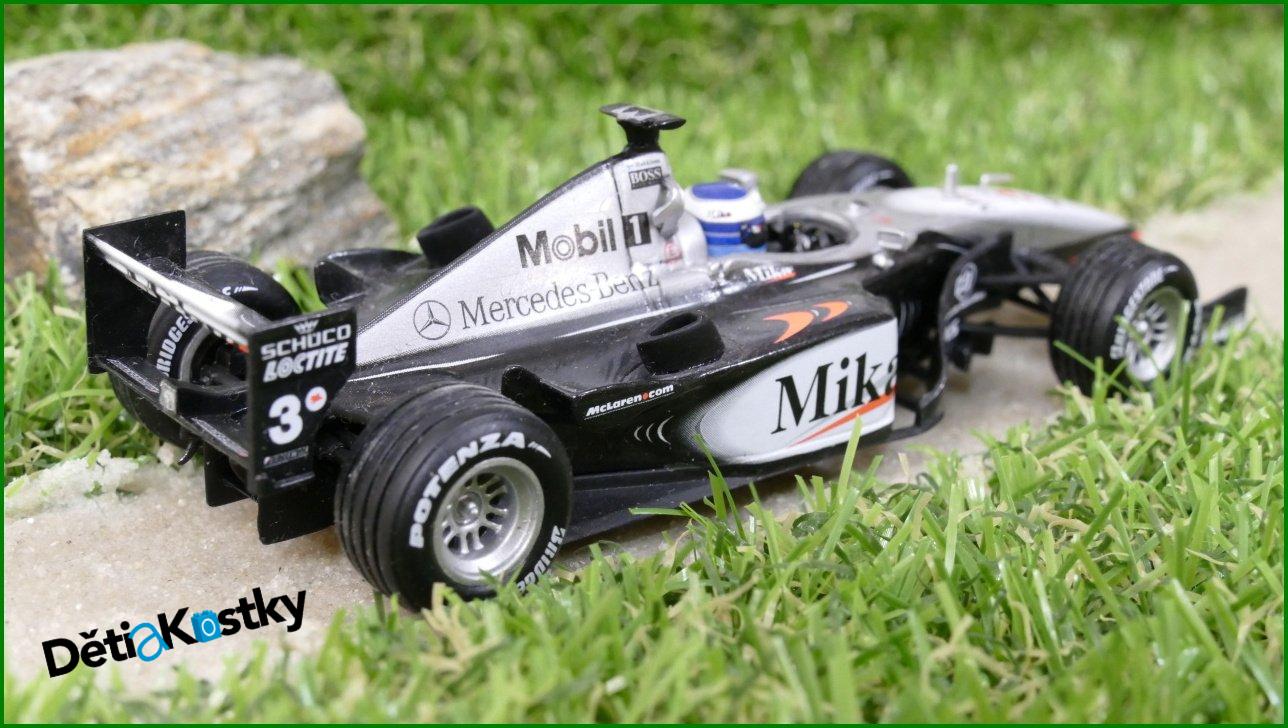Model Autíčka Hot Wheels Formule McLaren MP4-16 (1:43)