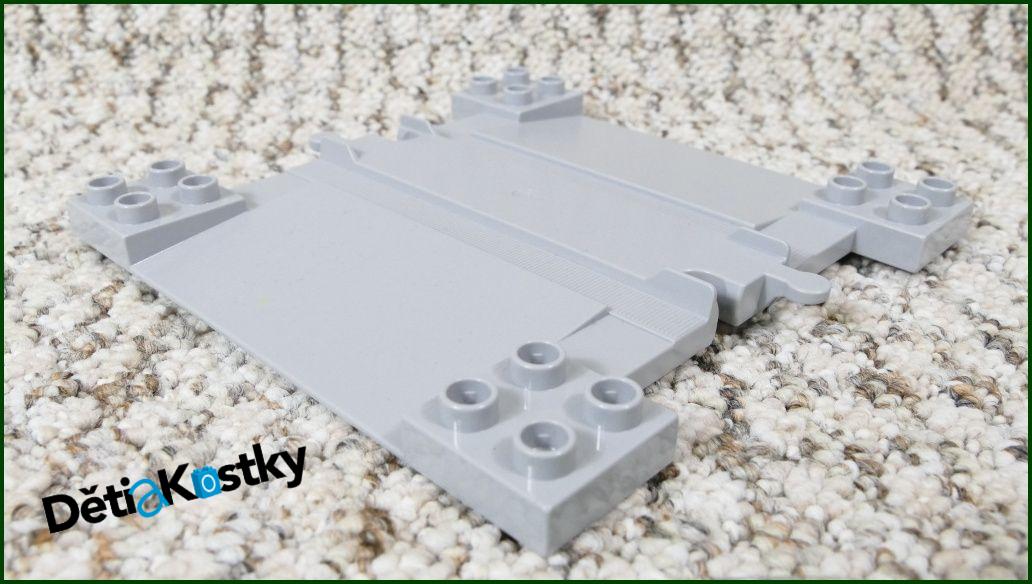 Lego® Duplo® Přejezd bez Závor (Novější Světle Šedá)