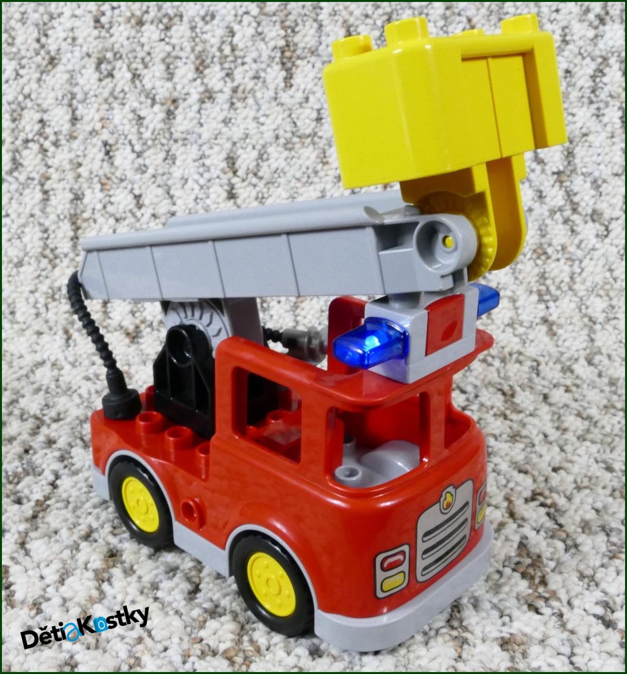 Lego® Duplo® Hasičské Auto s Žebříkem a Majáčkem