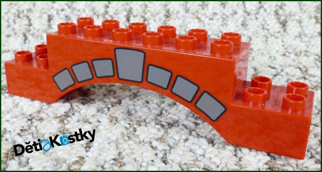 Lego® Duplo® Kostka Dlouhá Klenba Červená s Potiskem Kamenů