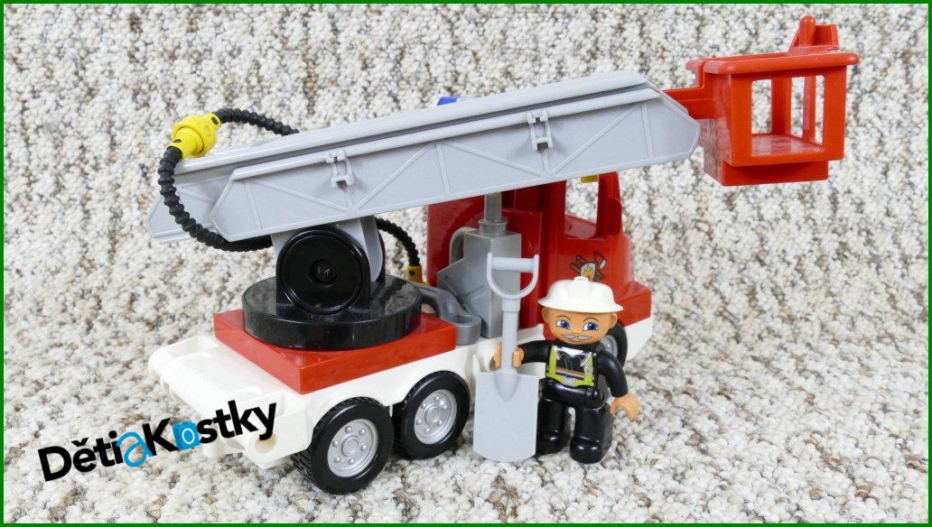 Lego® Duplo® Hasičské Auto s Vytahovacím Žebříkem