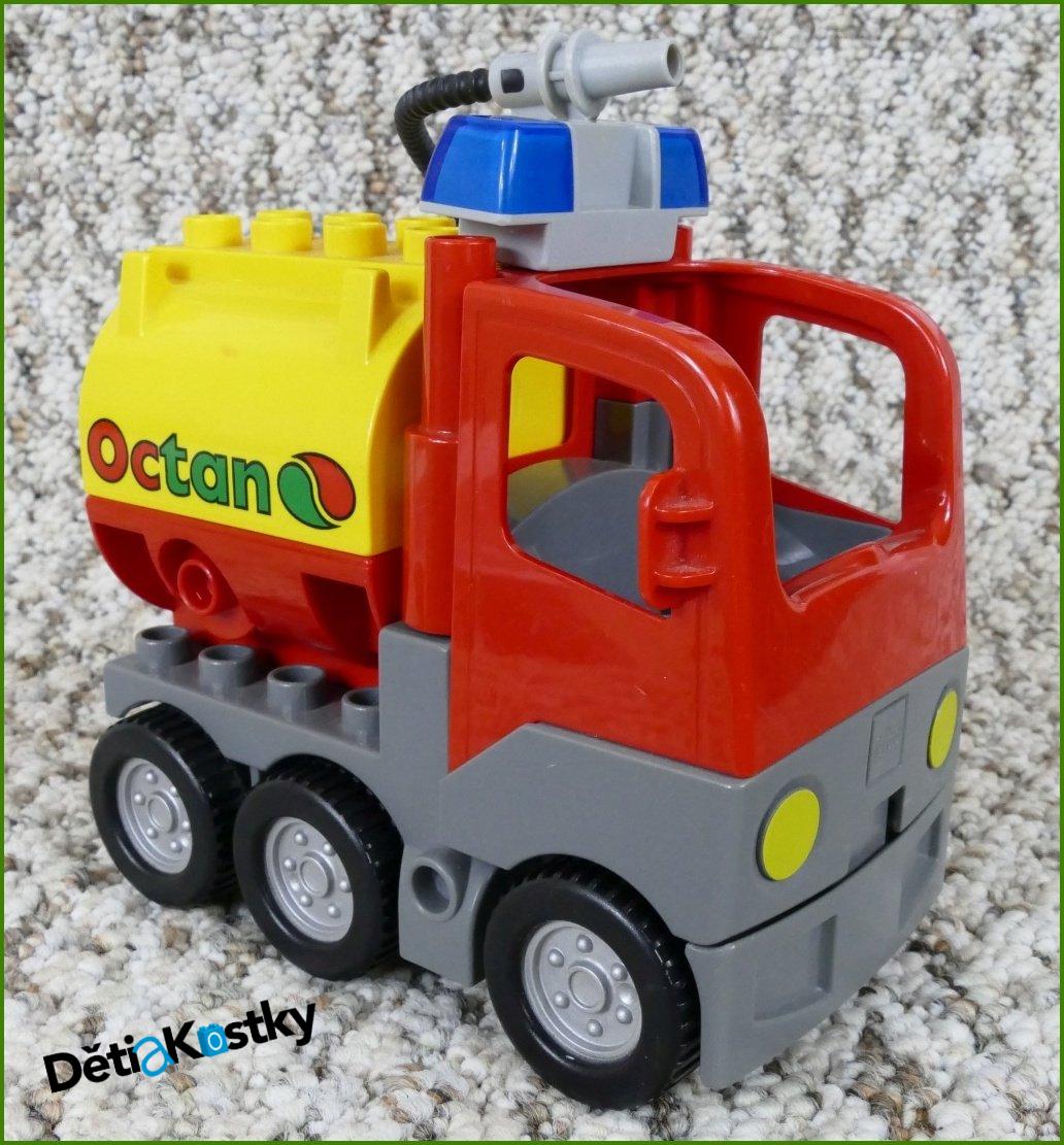 Lego® Duplo® Hasičské Auto s Cisternou a Hadicí