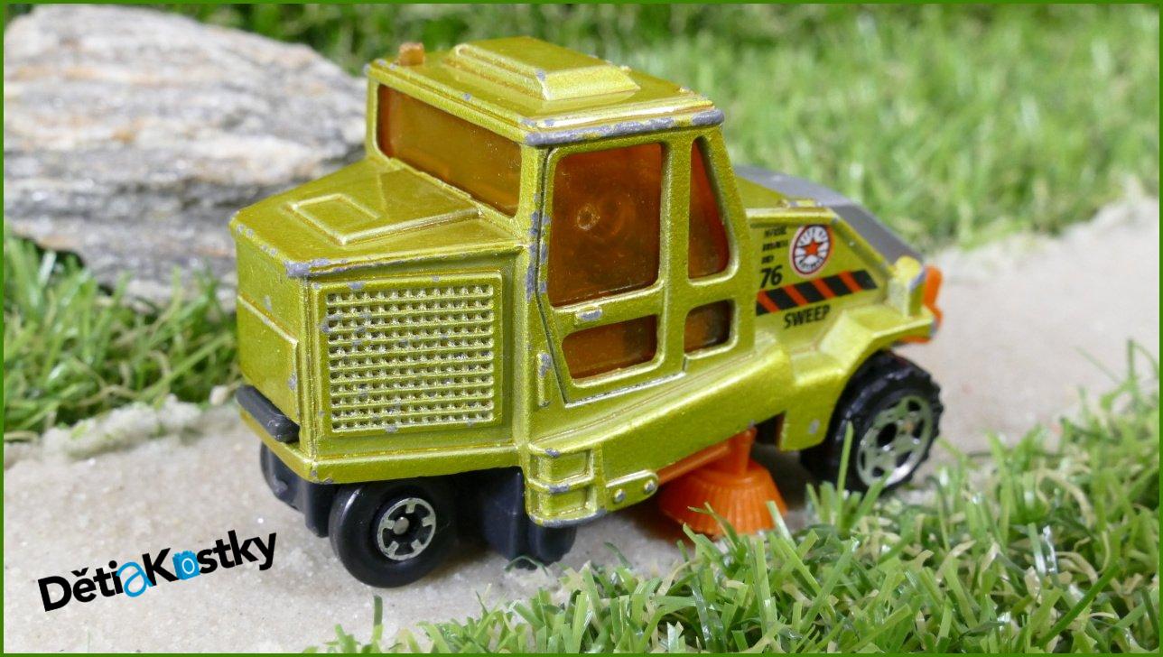 Model Matchbox Autíčko Street Cleaner