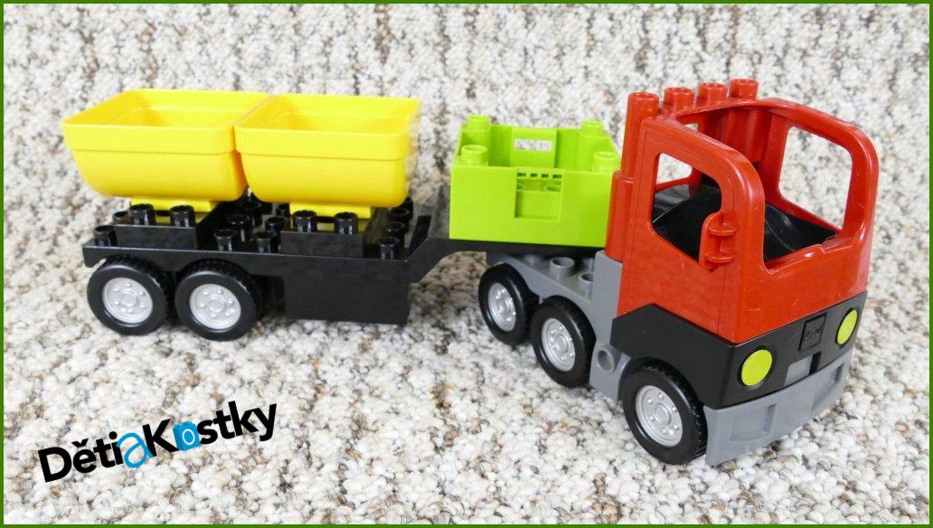 Lego® Duplo® Tahač Červený s Návěsem a Vyklápěcími Kontejnery