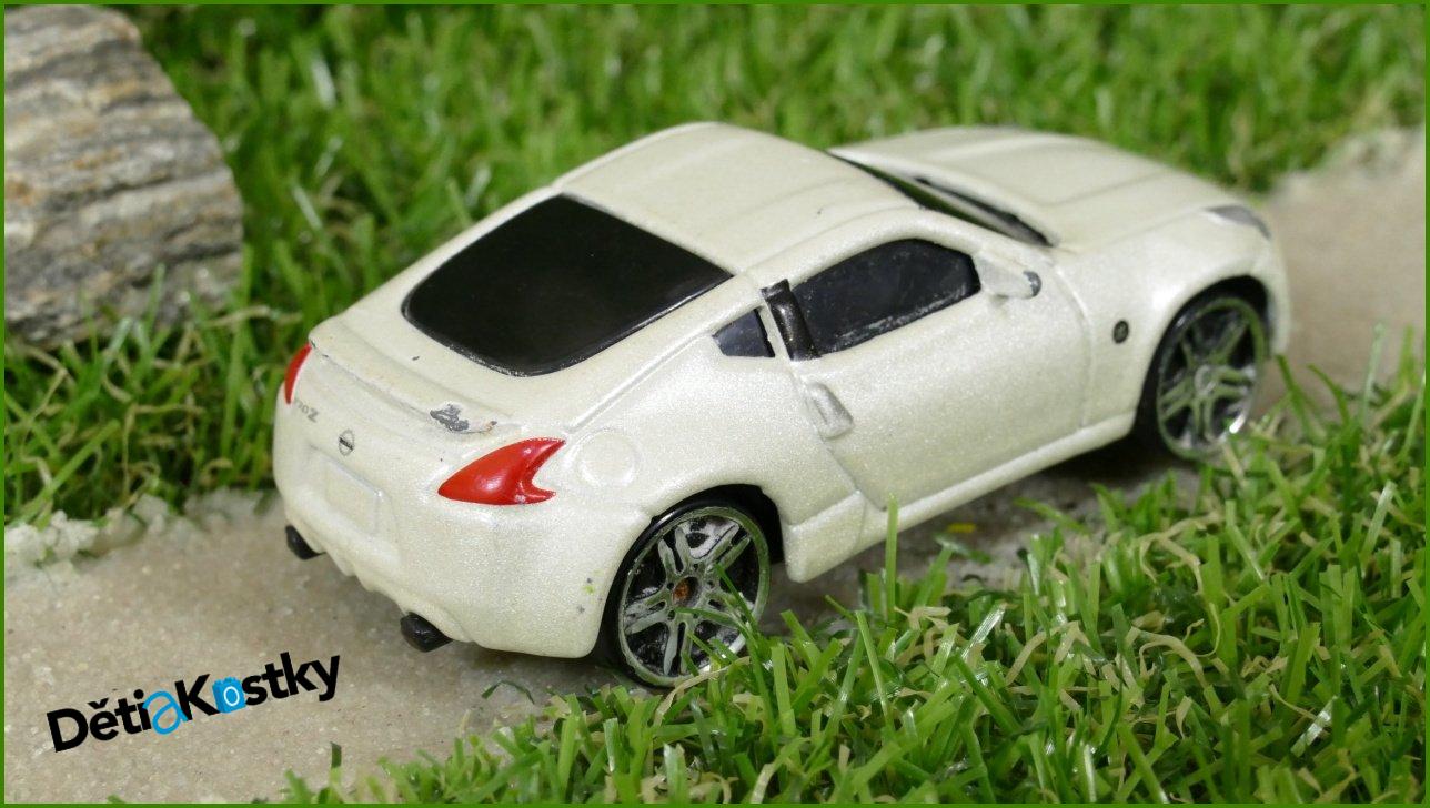 Angličák Autíčko Maisto Nissan 370Z