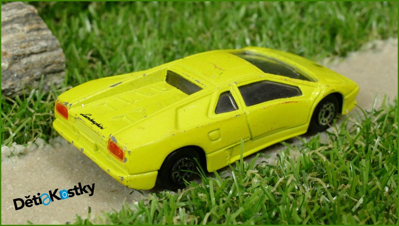 Angličák Autíčko Maisto Lamborghini Diablo