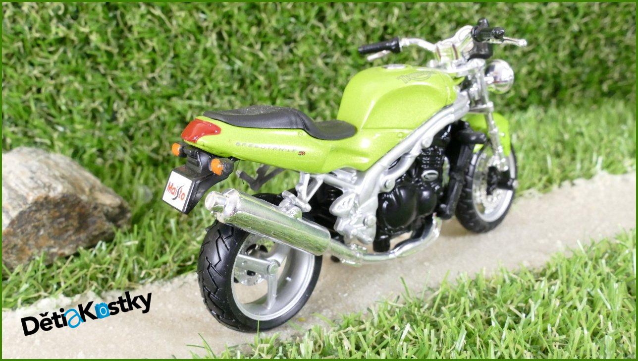 Model Replika Maisto Motorka 1:18 - Triumph Speedtriple