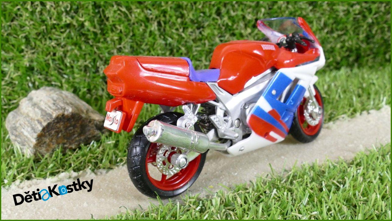 Model Replika Maisto Motorka 1:18 - Yamaha FZR600R