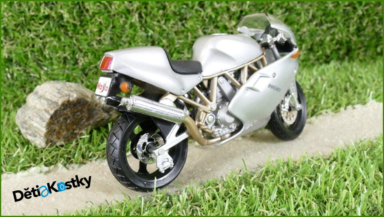 Model Replika Maisto Motorka 1:18 - Ducati Supersport 900 FE