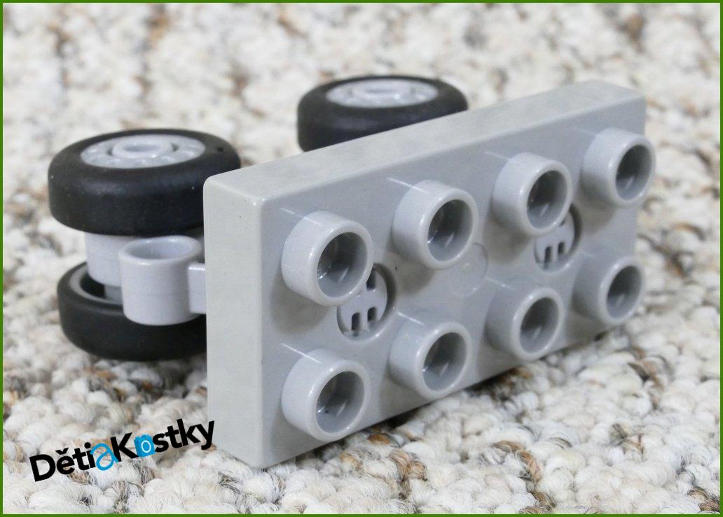 Lego® Duplo® Dvojitá Kola Dopravního Letadla